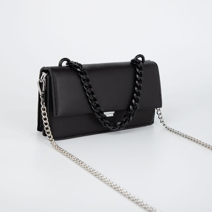 Цепочка для сумки, пластиковая, 17×23 мм, 120 см, чёрная