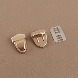 Застёжка для сумки, 3×2.5 см, цвет золотой