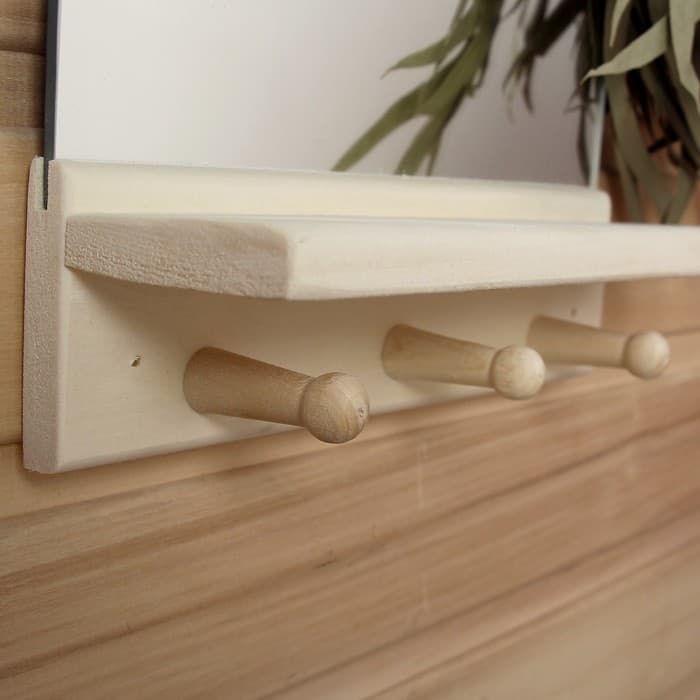 Полка - вешалка для бани и сауны «Классика», 36×25 см, настенная с зеркалом, липа, 3 крючка, «Добропаровъ»