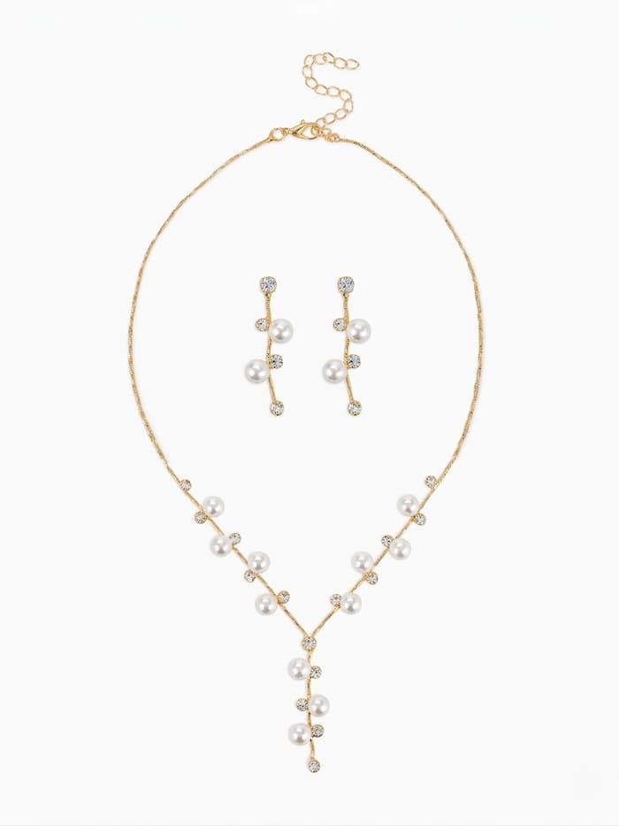 Набор 2 предмета: серьги, колье «Изумление», ветвь, белый в золоте, 42 см