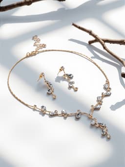 Набор 2 предмета: серьги, колье «Изумление», цветение, белый в золоте, 42 см