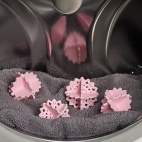 Шарики для стирки пуховиков и одеял Доляна, 4 шт., d=5 см, розовые