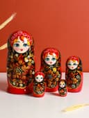 Матрёшка дерево «Рябинка», чёрный платок, 5 кукольная, 18 см