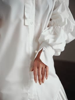 Булавка «Стрела», 5 см, белая в золоте