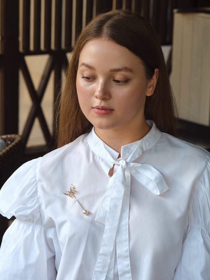 Булавка« Бабочка объемная», 8.5 см, белая в золоте