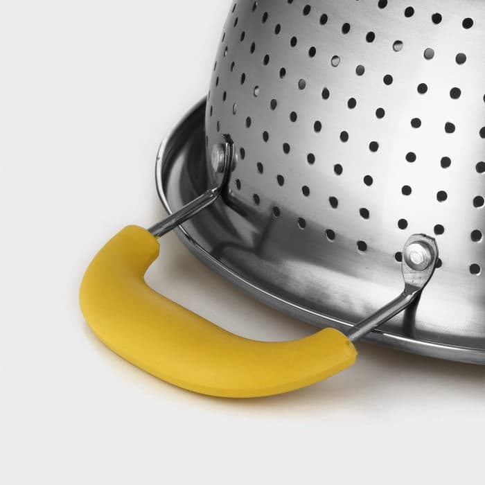 Дуршлаг из нержавеющей стали «Эдвин», d=22 см, две пластиковые ручки, МИКС