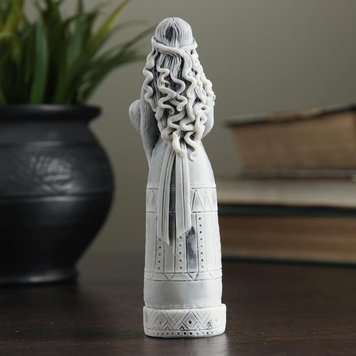 Фигурка «Лада», мраморная крошка, 12 см