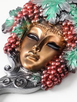 Венецианская маска «Виноград», панно, настенный декор, золото, 30 см
