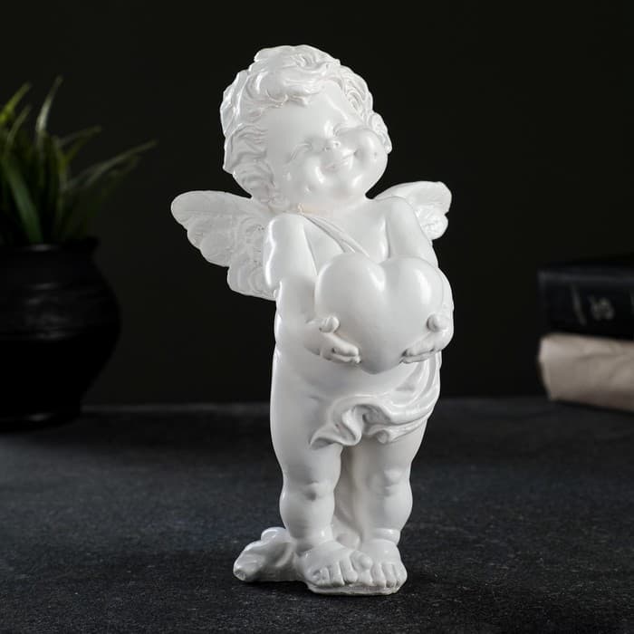 Фигура гипс «Ангелочек с сердцем», 10×17 см