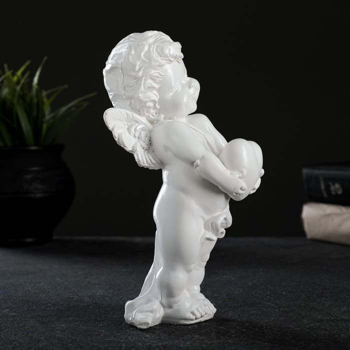 Фигура гипс «Ангелочек с сердцем», 10×17 см