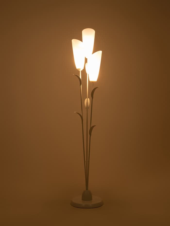 Торшер напольный BayerLux «Лепесток», 3×15 Вт, E27, белый, 28×28×153 см