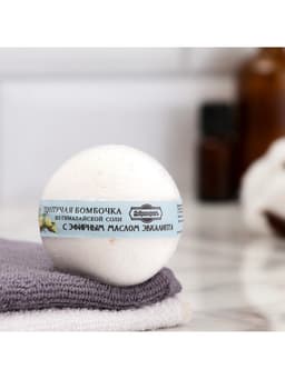 Бомбочка для ванн Добропаровъ из гималайской соли с эфирным маслом эвкалипт, 110 г