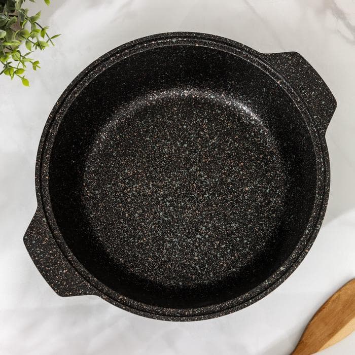 Кастрюля-жаровня KUKMARA Granit ultra original, 3 л, d=27 см, стеклянная крышка, антипригарное покрытие, серый