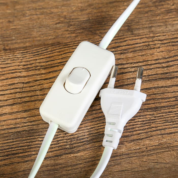 Лампа настольная керамика «Кактус» белый 1×40 Вт Е14 37×25×25 см RISALUX