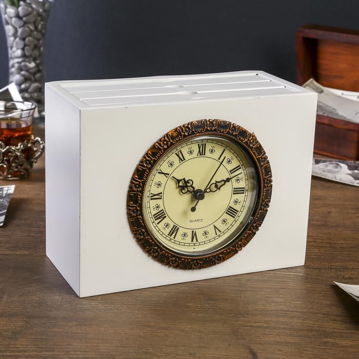 Фотоархив на 72 фото 10×15 см с часами и фоторамкой 10×15 см «Раритет», дерево, белый, 15×10.5×20 см