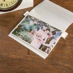 Фотоархив на 72 фото 10×15 см с часами и фоторамкой 10×15 см «Раритет», дерево, белый, 15×10.5×20 см