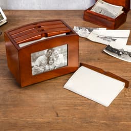 Фотоархив на 96 фото 10×15 см и 2 фоторамки 9×13 см «Раритет», дерево, 16.5×12×20.3 см
