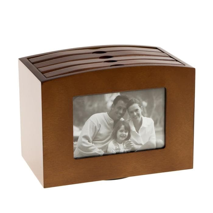 Фотоархив на 96 фото 10×15 см и 2 фоторамки 9×13 см «Раритет», дерево, 16.5×12×20.3 см