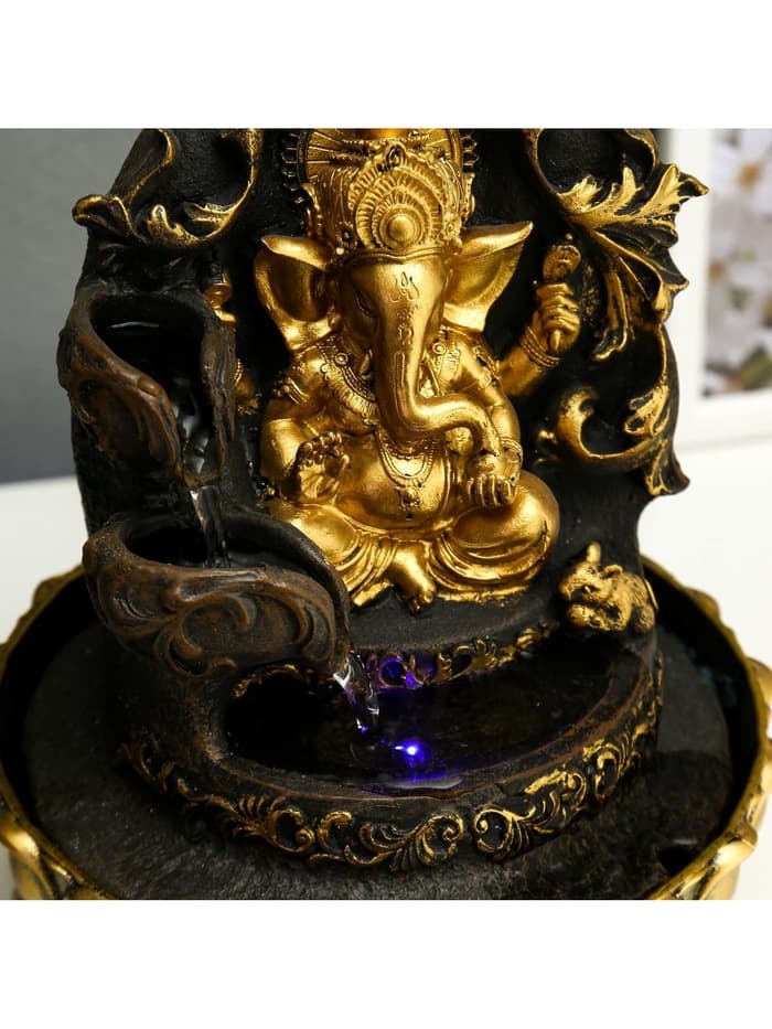 Фонтан настольный с подсветкой «Золотой Ганеша на ажурном троне», от сети, 28×20.5×20.5 см