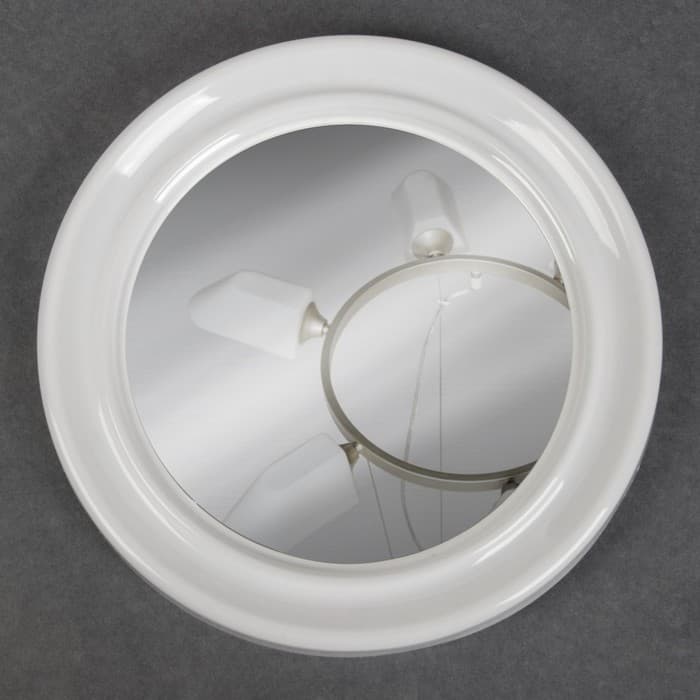 Зеркало настенное «Скромность», d зеркальной поверхности 18.5 см, белое