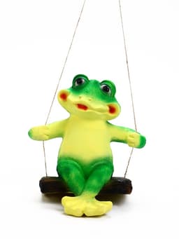 Садовая фигура из полистоуна «Лягушка на качелях», подвесная, 24×23×27 см