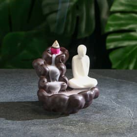 Подставка для благовоний TAKE IT EASY «Мудрец», набор благовоний конусы, стелющийся дым, 10×10×9 см