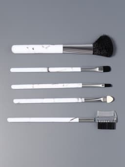 Набор кистей для макияжа «Мрамор», 5 предметов, белый, чёрный