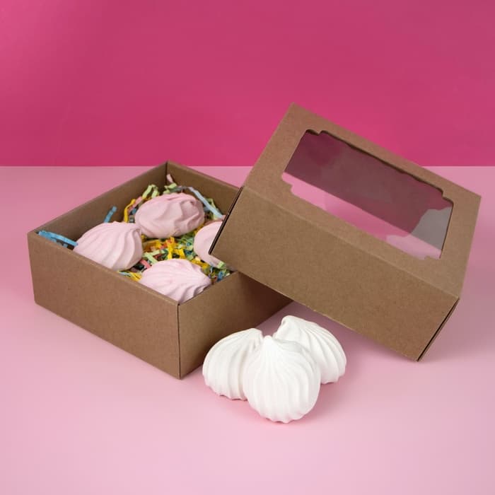 Коробка сборная без печати крышка-дно бурая с окном 14.5×14.5×6 см