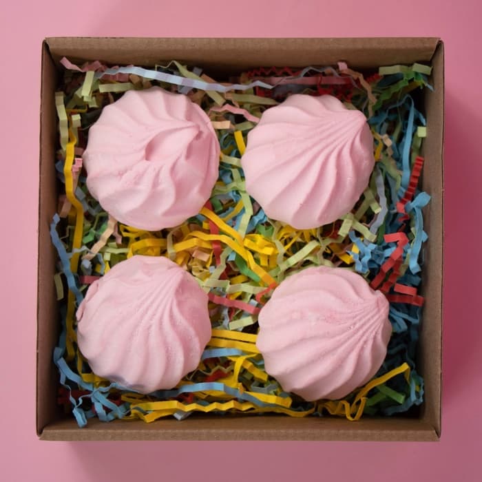 Коробка сборная без печати крышка-дно бурая с окном 14.5×14.5×6 см