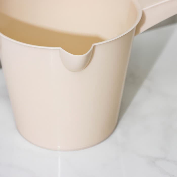 Ковш со сливом «Эконом», 1.5 л, 28.5×16.5×13.5 см, пластик, МИКС