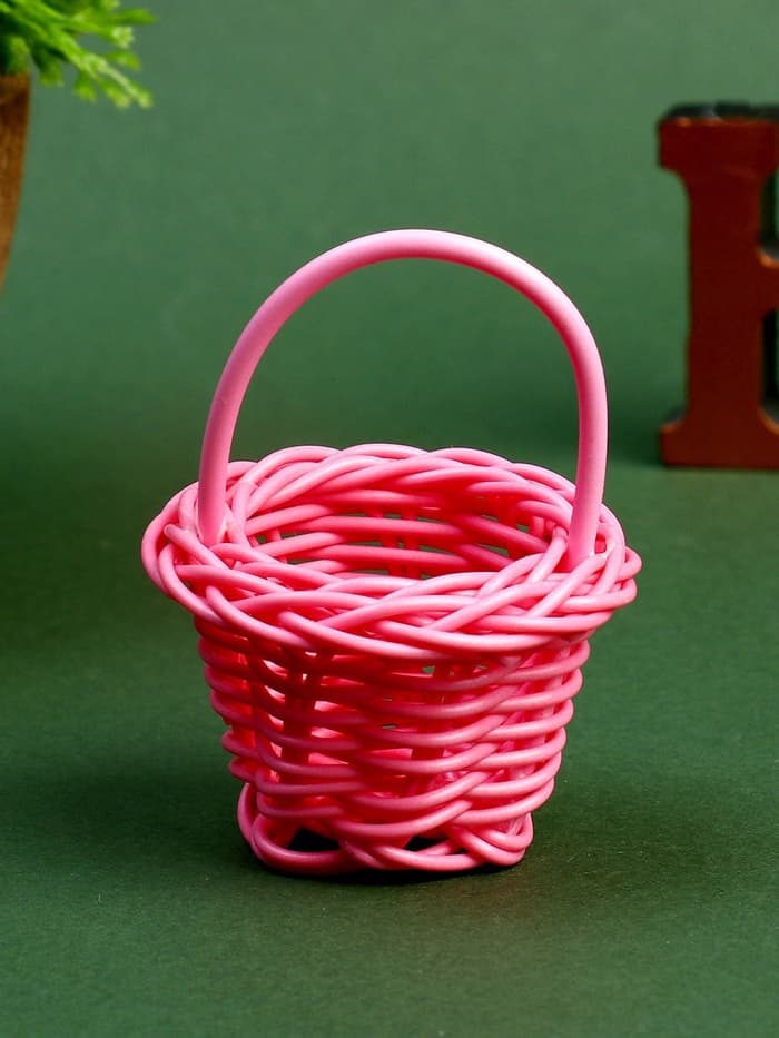 Кукольная миниатюра «Корзинка», цвета МИКС