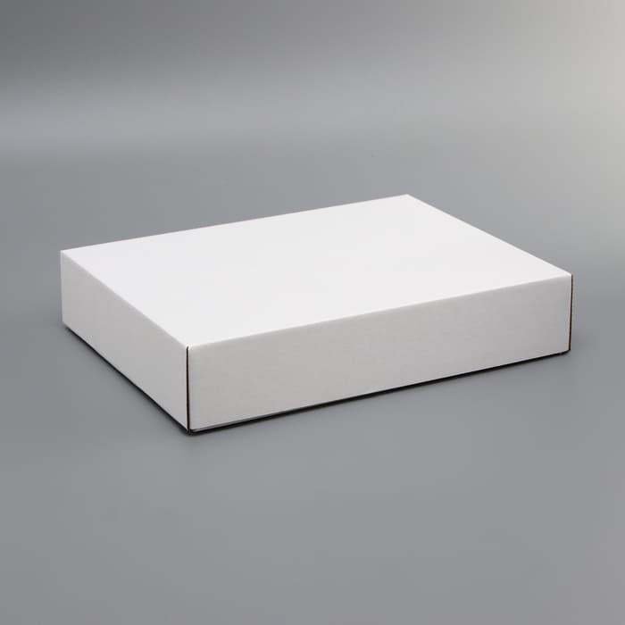 Коробка сборная, без печати, крышка - дно «белая» без окна 30.5×24×6.1 см