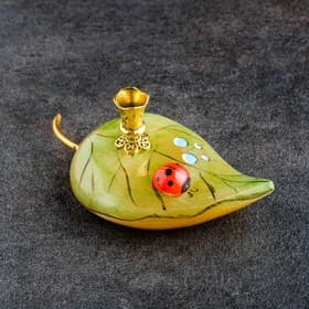 Подсвечник церковный на 1 свечу «Лист с божьей коровкой», 5×9 см, селенит