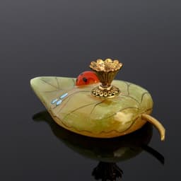Подсвечник церковный на 1 свечу «Лист с божьей коровкой», 5×9 см, селенит