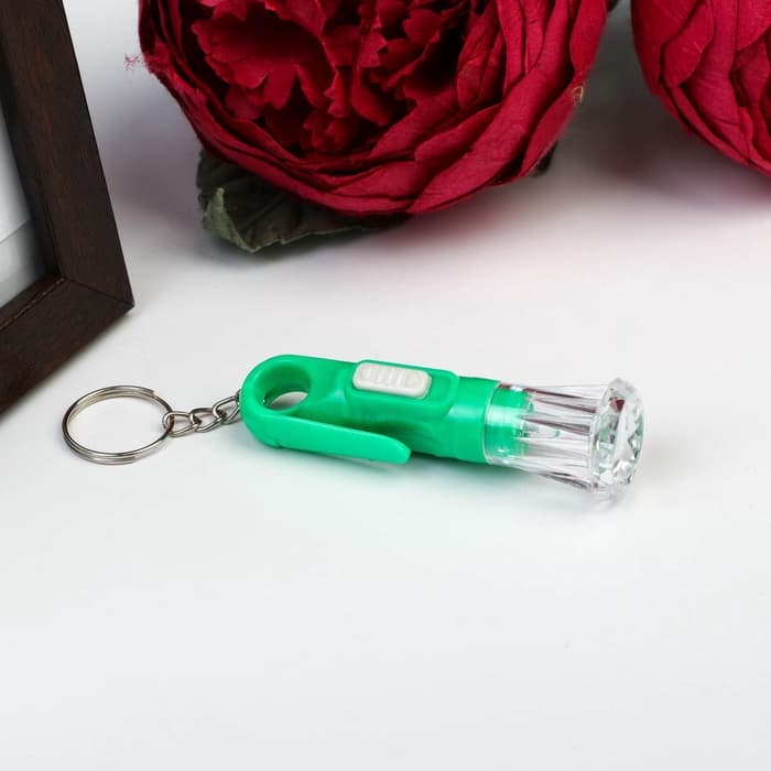 Фонарик брелок для ключей на кольце «Вспышка», с колечком и держателем, 6.8×2.3×2.3 см, МИКС