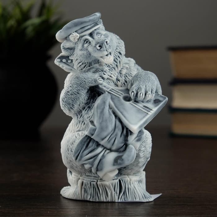 Фигурка «Медведь с балалайкой», 12 см