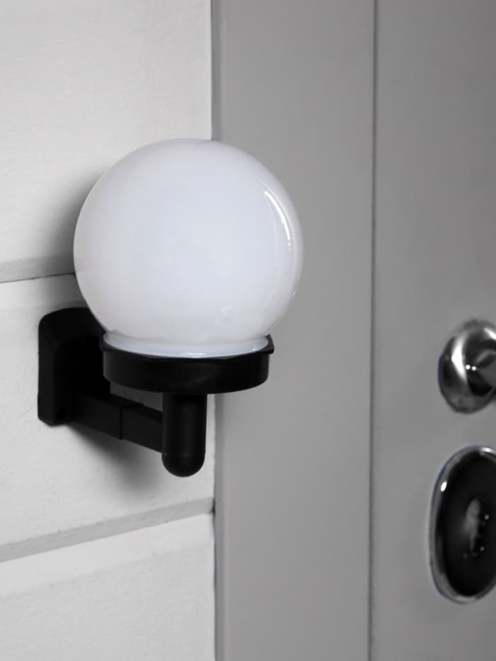 Садовый светильник «Шар», уличный, на солнечной батарее, 14×15×10 см, 1 LED, свечение белое