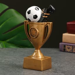 Кубок наградной с фигуркой «Футбол», 18×9×5 см