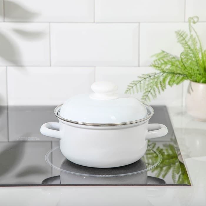 Кастрюля эмалированная, 1.5 л, d=16 см, с крышкой, без деколи, белая