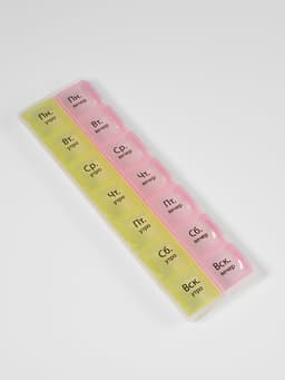 Таблетница - органайзер «Неделька», русские буквы, утро/вечер, 21.5×6.5×2 см, 14 секций, жёлтая, розовая