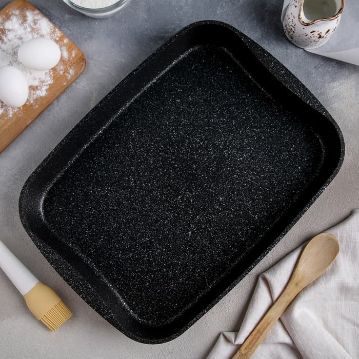 Противень KUKMARA, 40×29.5×5 см, антипригарное покрытие, тёмный мрамор