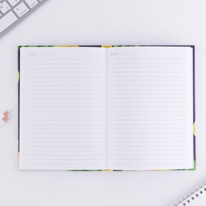 Ежедневник недатированный, А5, 80 л., в подарочной коробке, твердая обложка «Самому лучшему учителю»