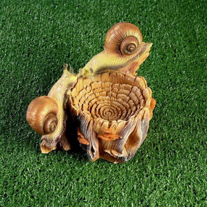 Садовая фигура - кормушка из полистоуна «Улитки», 24×15×14 см