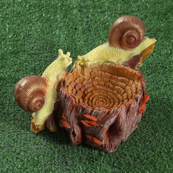 Садовая фигура - кормушка из полистоуна «Улитки», 24×15×14 см