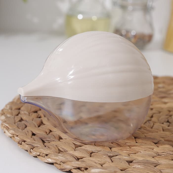 Контейнер для лука Альтернатива, 12×10 см, пластик, крышка МИКС