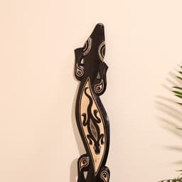 Панно настенное «Геккон на гекконе», 1.5×15×100 см, дерево