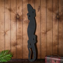 Панно настенное «Геккон на гекконе», 1.5×15×100 см, дерево