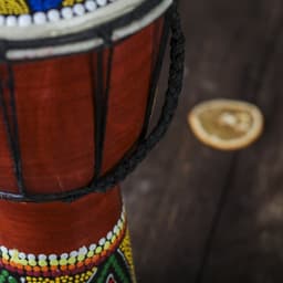 Сувенирный музыкальный инструмент «Барабан Джембе ящерица», 14×14×30 см, МИКС