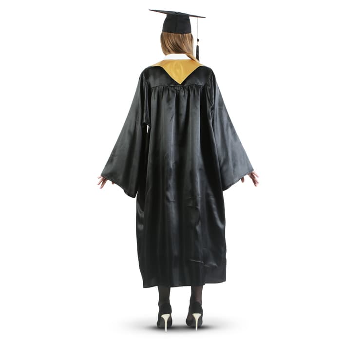 Костюм «Выпускник», мантия, золотой воротник, конфедератка, р. 42-54