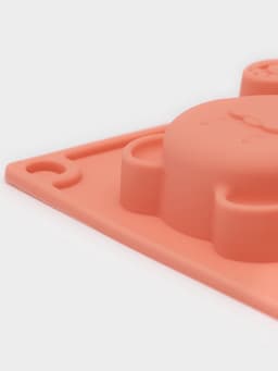 Форма для выпечки Доляна «Животные. Мишка», силикон, 28.5×17 см, 6 ячеек (8.5×7 см), Pantone 1625 C